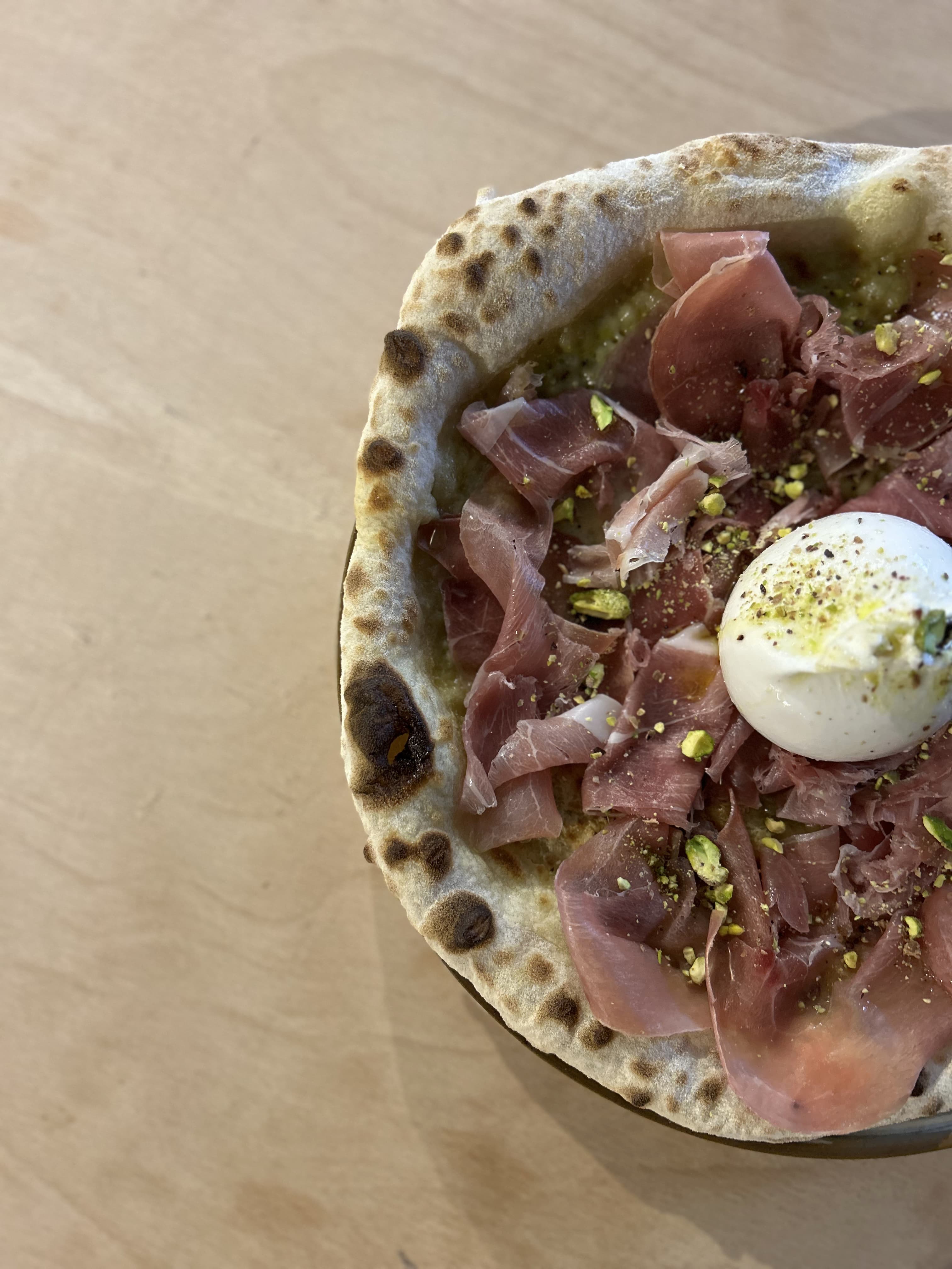 Eredeti nápolyi pizza